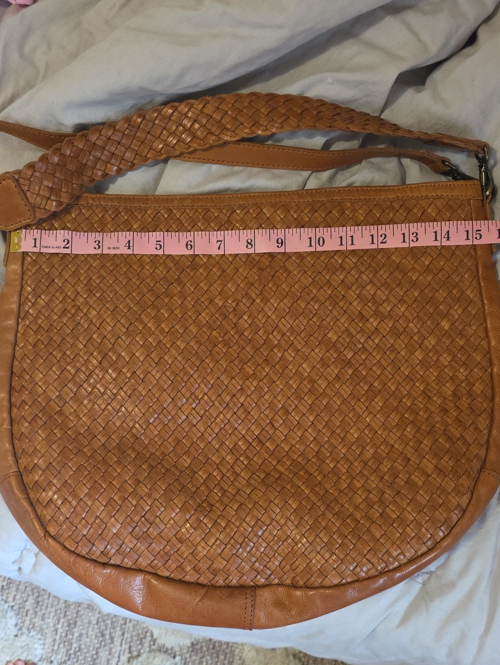 Woven Shoulder Bag in Tan Leather